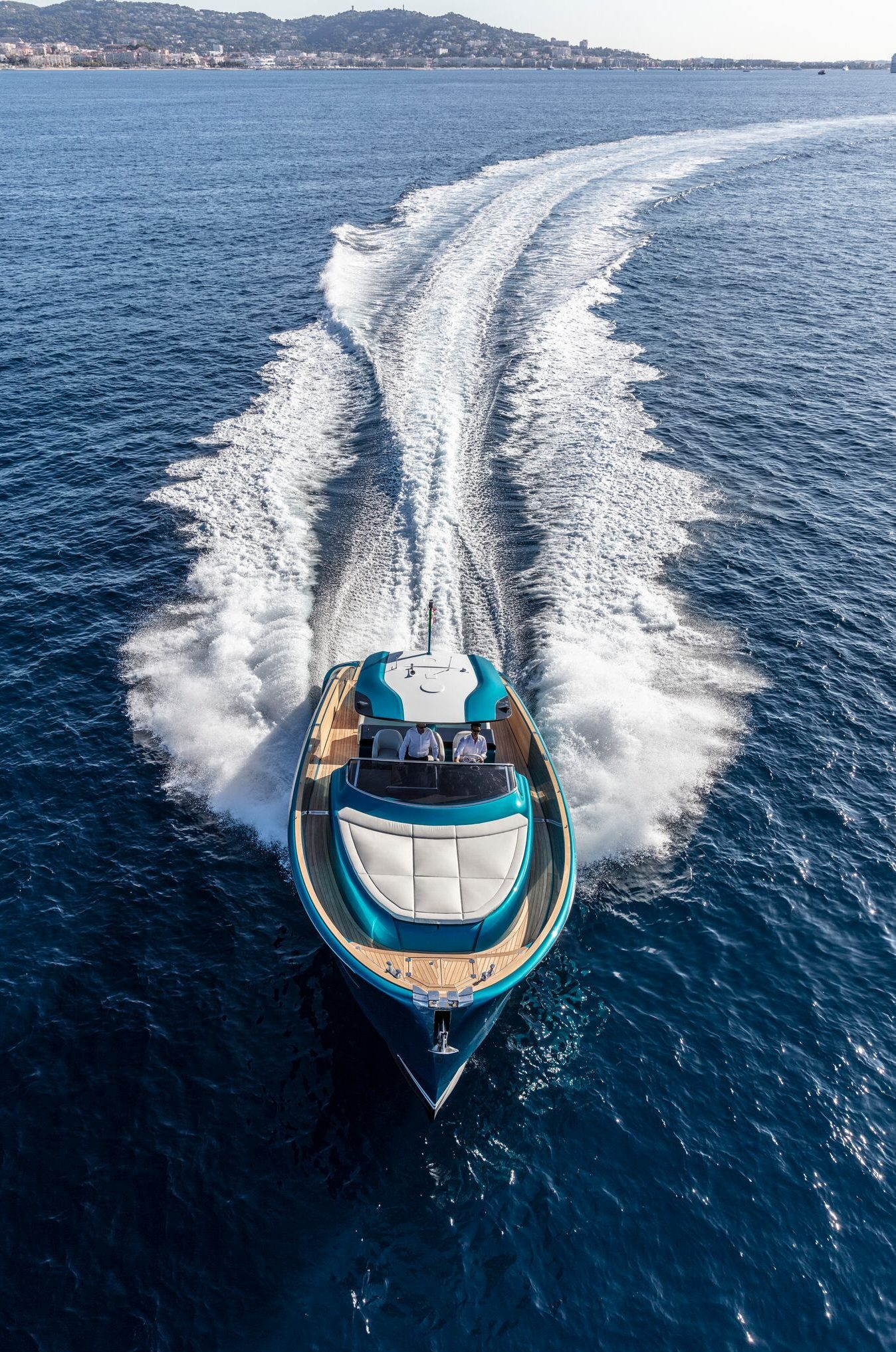 yacht brokerage dubai